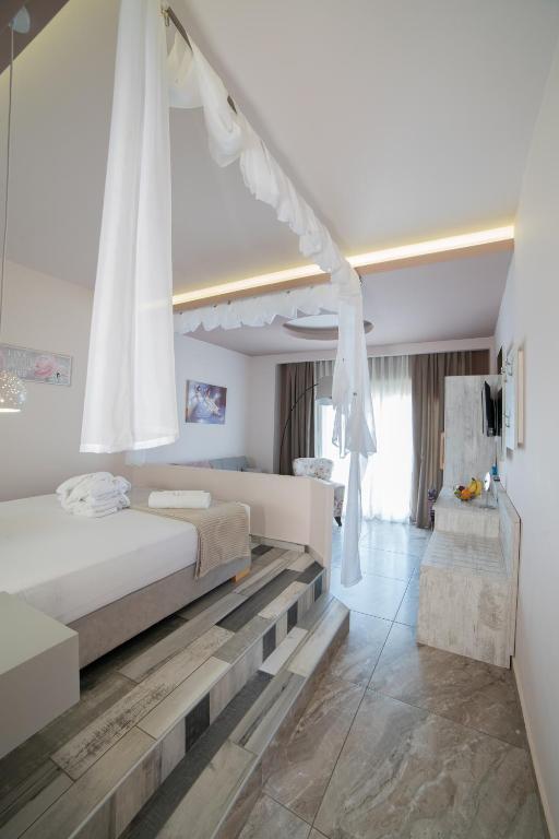 Junior suite krevati 2